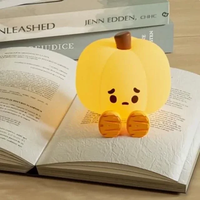 چراغ خواب سیلیکونی طرح کدو غمگین هالووین
