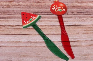 کارد و چنگال تم شب یلدا قرمز و سبز
